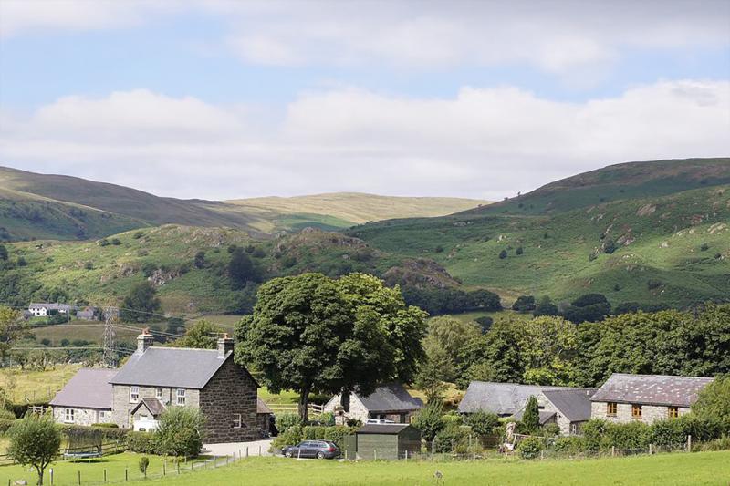 4 star quality holiday accommodation at Pen Cefn